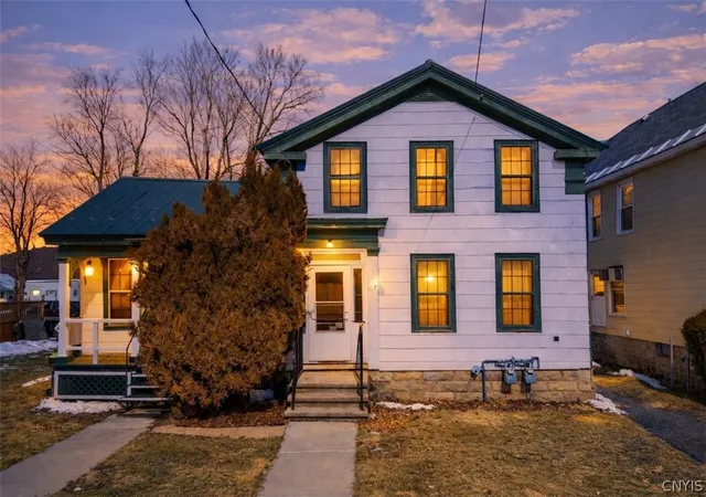 1st image of 72 W Main St, German Flatts, NY 13407 | MLS# S1667392