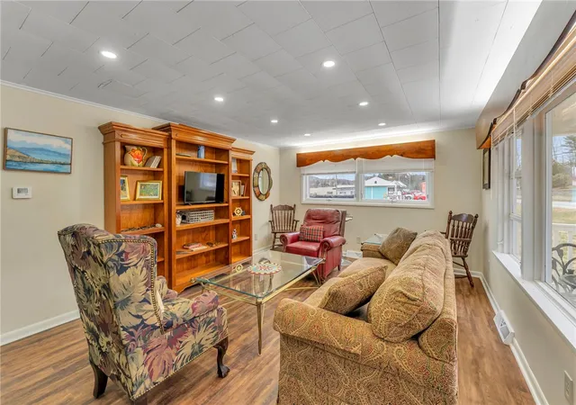 4th image of 38 Oak St, Deposit, NY 13754 | MLS# R1666890