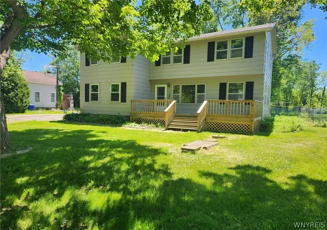 1st image of 2646 Youngstown Lockport Rd, Porter, NY 14131 | MLS# B1666920