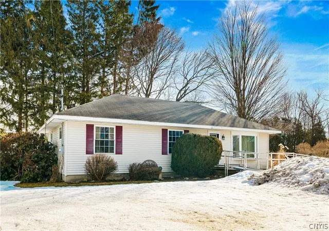 Homes for sale in Rome, NY | 8094 Buena Vista Dr, Rome, NY 13440 | MLS# S1667138