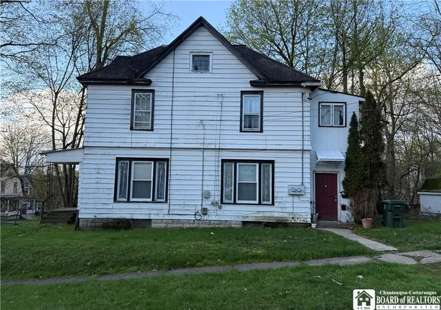 Listing Photo 3 - Condo for sale in building located at 37 Sturges St, Jamestown, NY 14701