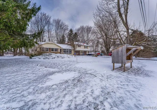 Homes for sale in Newstead, NY | 5808 Buell St, Newstead, NY 14001 | MLS# B1667519