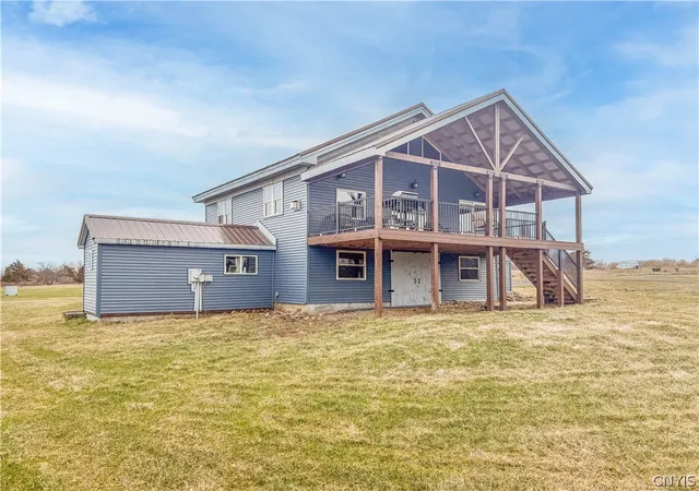 Homes for sale in Lyme, NY | 7318 Pine Woods Rd, Lyme, NY 13693 | MLS# S1666885