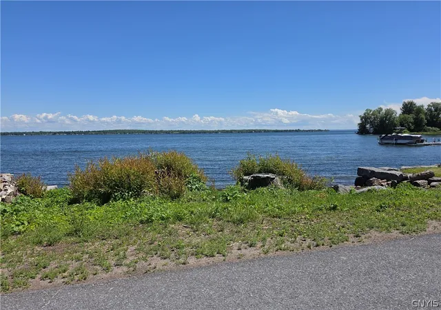 Homes for sale in Lyme, NY | 7318 Pine Woods Rd, Lyme, NY 13693 | MLS# S1666885