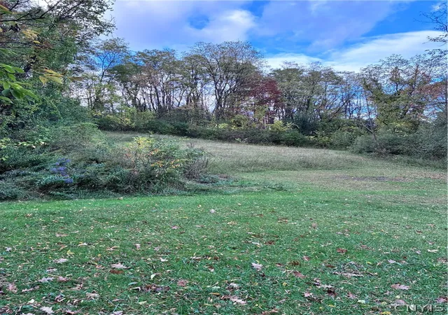 Homes for sale in Manlius, NY | 7943 E Genesee St, Manlius, NY 13066 | MLS# S1667664