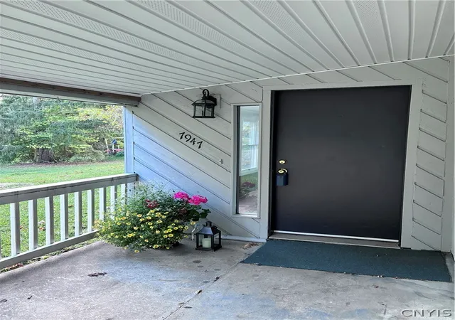 Homes for sale in Manlius, NY | 7943 E Genesee St, Manlius, NY 13066 | MLS# S1667664