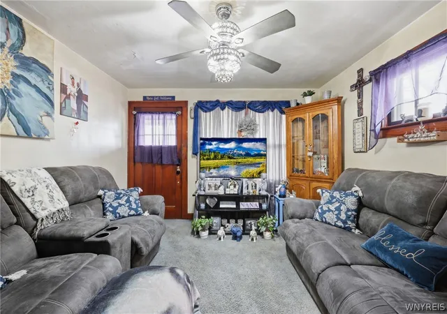 4th image of 2621 Welch Ave, Niagara Falls, NY 14303 | MLS# B1667704