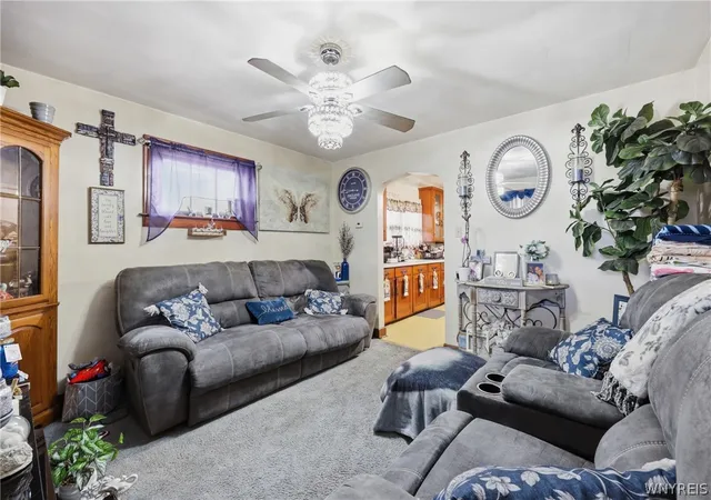 5th image of 2621 Welch Ave, Niagara Falls, NY 14303 | MLS# B1667704