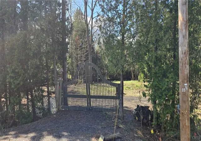 Photo 1 of Land for sale at 7671 Seneca Beach Dr, Baldwinsville, NY 13027 | MLS# S1667790 | Listing updated on 2026-07-14