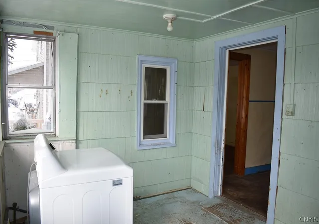 3rd image of 5441 Baldwin St, Brewerton, NY 13029 | MLS# S1665892