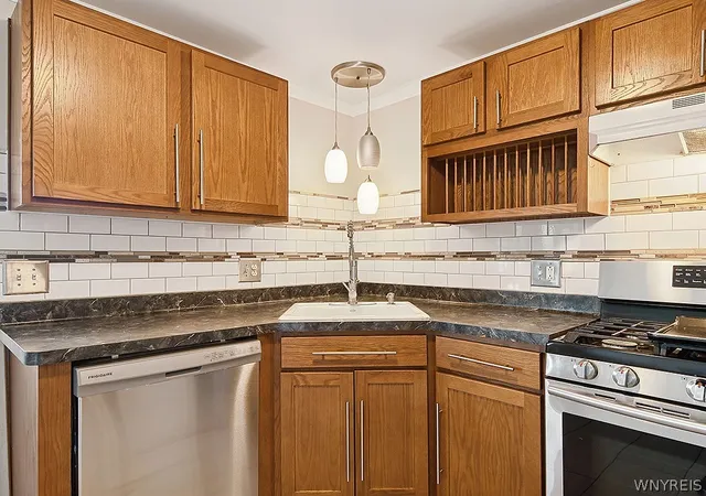 Homes for sale in West Seneca, NY | 1689 Orchard Park Rd, West Seneca, NY 14224 | MLS# B1667370