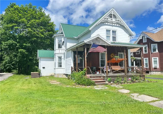 Homes for sale in Attica, NY | 19 Walnut St, Attica, NY 14011 | MLS# B1667752