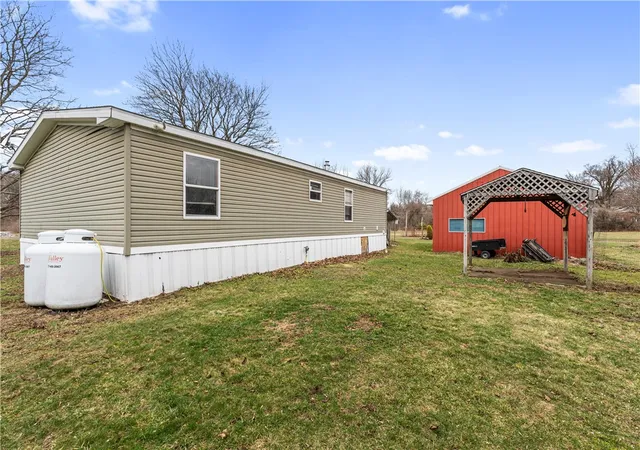 4th image of 11860 2Nd Avenue Ext, Wayland, NY 14572 | MLS# R1667926