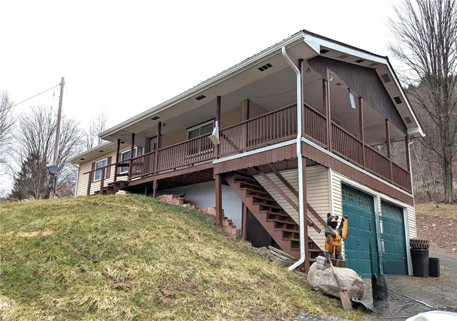 Photo 3 of Sale Pending at 488 River St, Bloomville, NY 13739 | MLS# R1668023 | Listing updated on 2026-07-25