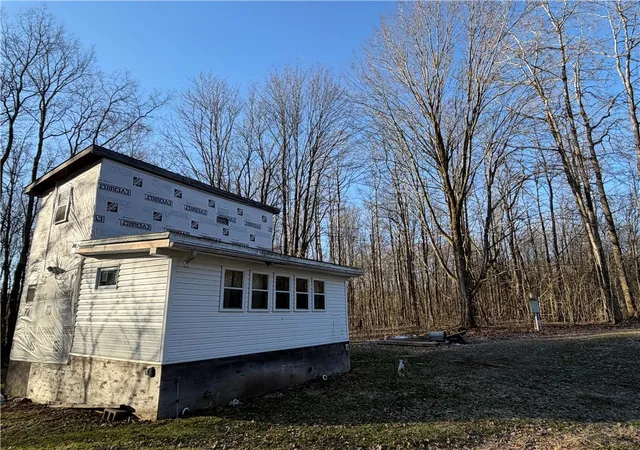 Homes for sale in Clarksville, NY | 2680 Apple Tree Rd, Clarksville, NY 14715 | MLS# R1664222