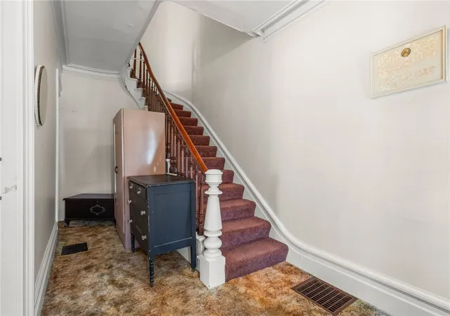Homes for sale in Batavia City, NY | 109 Bank St, Batavia City, NY 14020 | MLS# R1668042