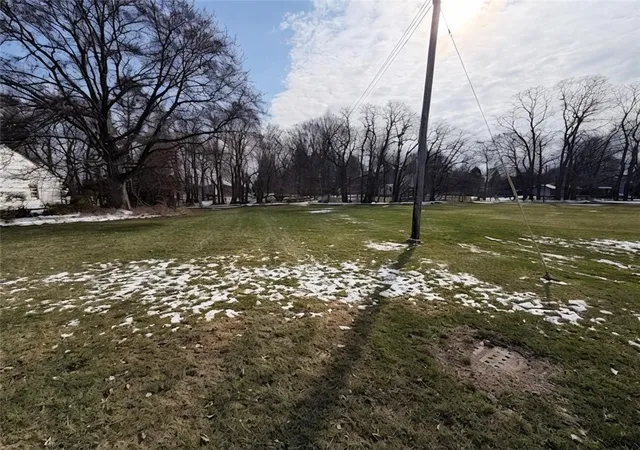 3rd image of 1006 Long Pond Rd, Rochester, NY 14626 | MLS# R1667247
