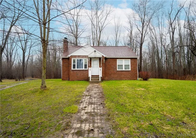 Photo 1 of Sale Pending at 5074 Millersport Hwy, East Amherst, NY 14051 | MLS# B1667249 | Listing updated on 2026-06-17