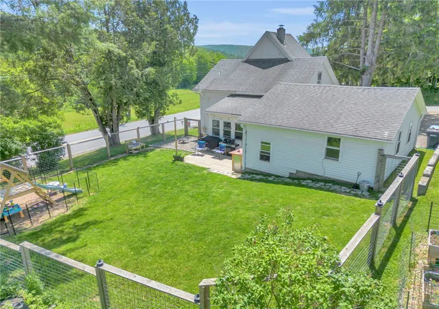 3rd image of 102 Lougheed Rd, Milford, NY 13820 | MLS# R1667670