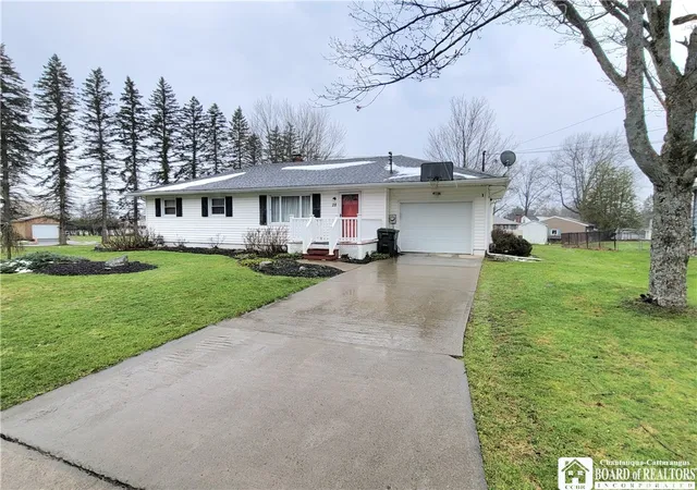 1st image of 28 Laurie Ln, Jamestown, NY 14701 | MLS# R1666140