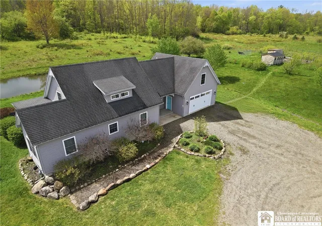 3rd image of 33 Diamond Dr, Carroll, NY 14738 | MLS# R1667774