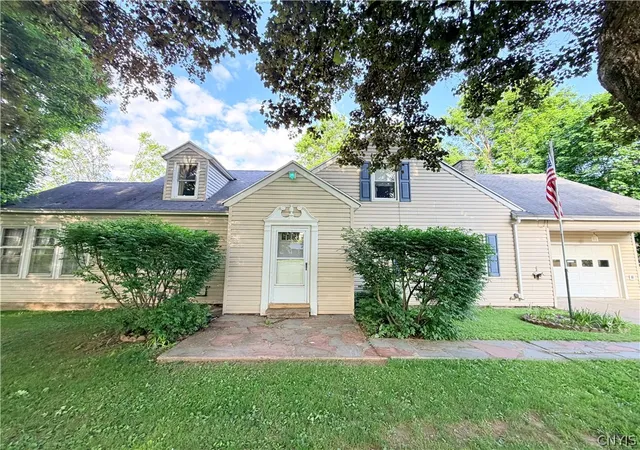 Homes for sale in Westmoreland, NY | 4852 Stop 7, Westmoreland, NY 13492 | MLS# S1668573