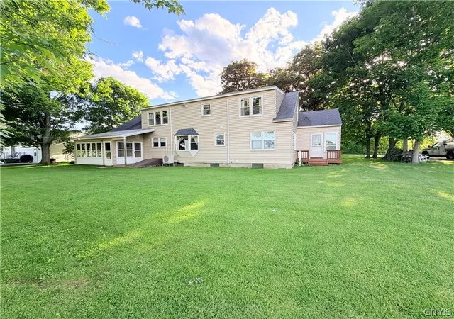 Homes for sale in Westmoreland, NY | 4852 Stop 7, Westmoreland, NY 13492 | MLS# S1668573