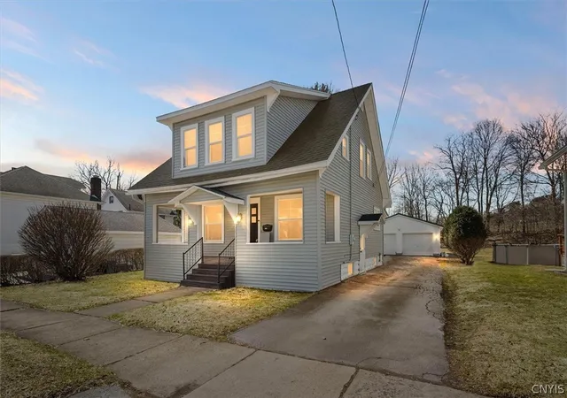3rd image of 305 Graham St, Herkimer, NY 13350 | MLS# S1668584