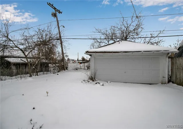 3rd image of 339 Windermere Blvd, Buffalo, NY 14226 | MLS# B1668620
