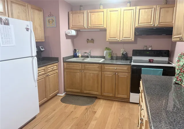Homes for sale in Farmington, NY | 5764 Clover Meadow Ln, Farmington, NY 14425 | MLS# R1668211