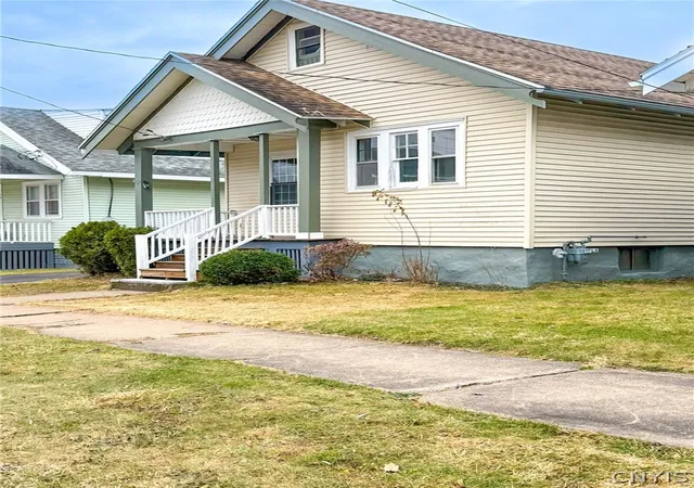 Homes for sale in Utica, NY | 1309 Butternut St, Utica, NY 13502 | MLS# S1668675