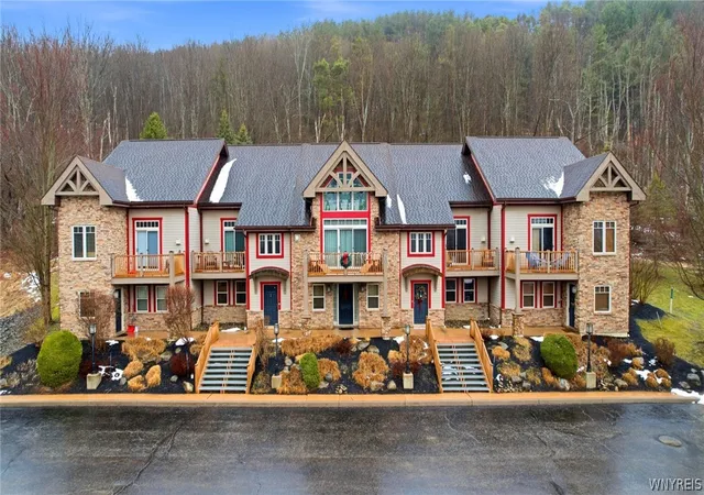 Homes for sale in Ellicottville, NY | 2 Mountainview Upper, Ellicottville, NY 14731 | MLS# B1668372