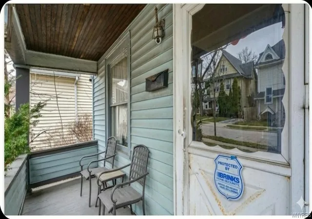 Homes for sale in Buffalo, NY | 221 Chadduck Ave, Buffalo, NY 14207 | MLS# B1668877