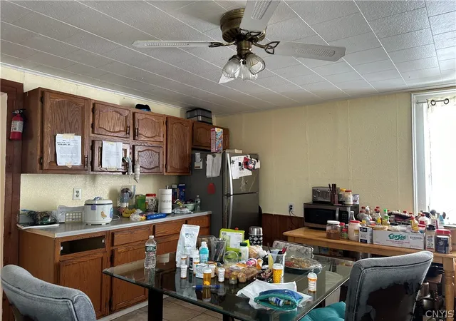 3rd image of 522 Carbon St, Syracuse, NY 13208 | MLS# S1668908