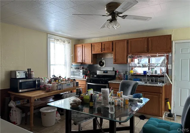 5th image of 522 Carbon St, Syracuse, NY 13208 | MLS# S1668908