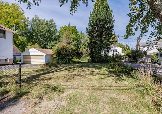 Homes for sale in Rochester, NY | 21 Clematis St, Rochester, NY 14612 | MLS# R1668850