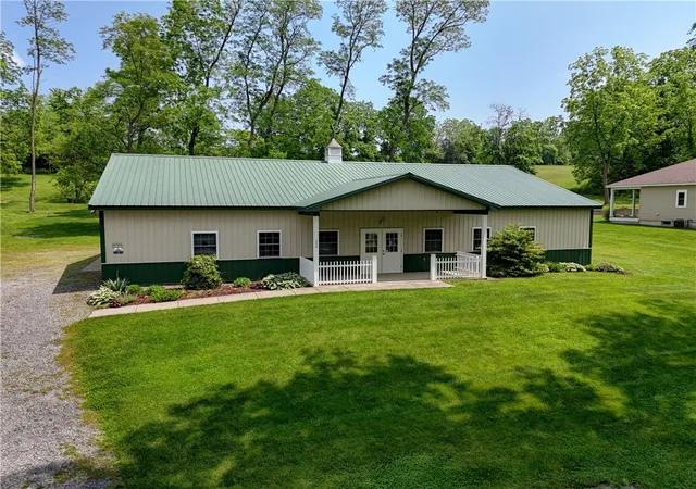 Homes for sale in Springport, NY | 4338 State Route 90, Springport, NY 13160 | MLS# R1667952