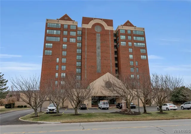 1st image of 75 Ojibwa Cir #505, Buffalo, NY 14202 | MLS# B1668896