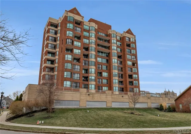 28th image of 75 Ojibwa Cir #505, Buffalo, NY 14202 | MLS# B1668896