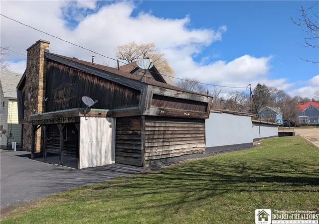 2nd image of 808 N Main St, Jamestown, NY 14701 | MLS# R1669035