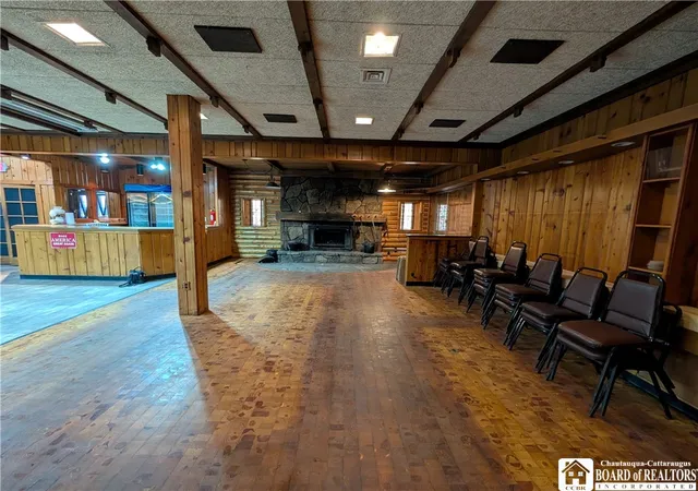3rd image of 808 N Main St, Jamestown, NY 14701 | MLS# R1669035