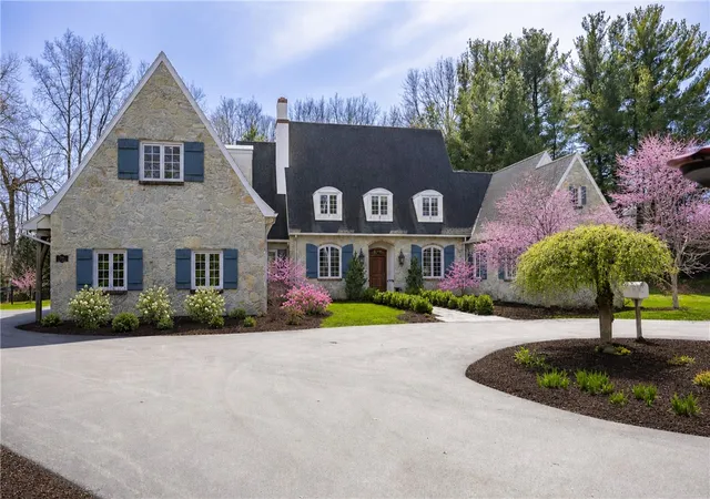 1st image of 509 Allens Creek Rd, Rochester, NY 14618 | MLS# R1662639