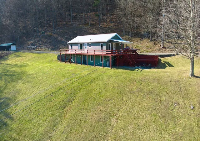 Homes for sale in Walton, NY | 30117 State Hwy 10, Walton, NY 13856 | MLS# R1668234