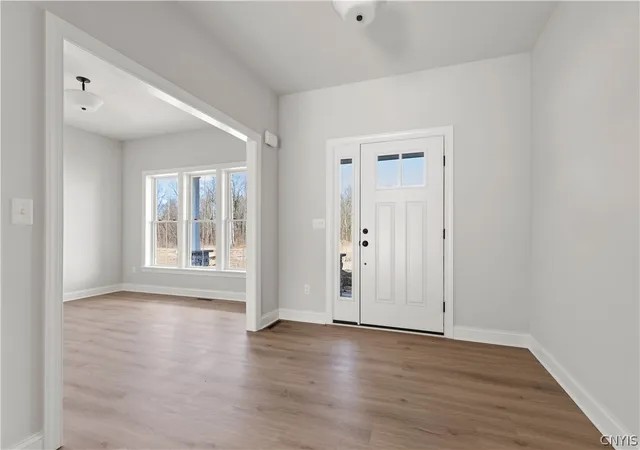Photo 3 of Single family home for sale at 103 Terwillager Ln, Minoa, NY 13116 | MLS# S1669131 | Listing updated on 2026-03-31