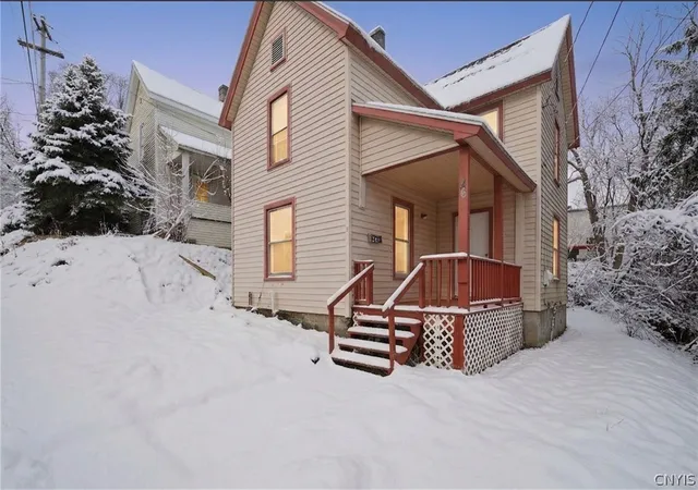 Homes for sale in German Flatts, NY | 28 Orchard St, German Flatts, NY 13357 | MLS# S1654679