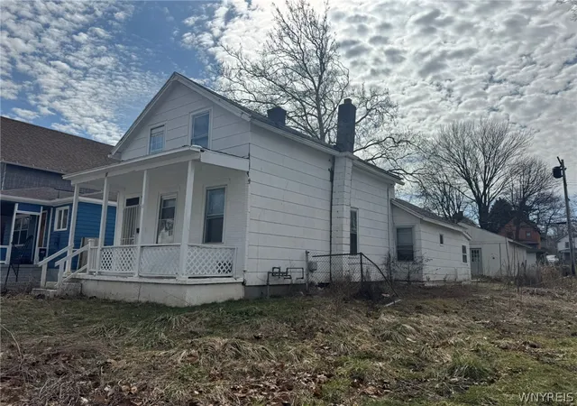 23rd image of 435 Elmwood Ave, Niagara Falls, NY 14301 | MLS# B1668375