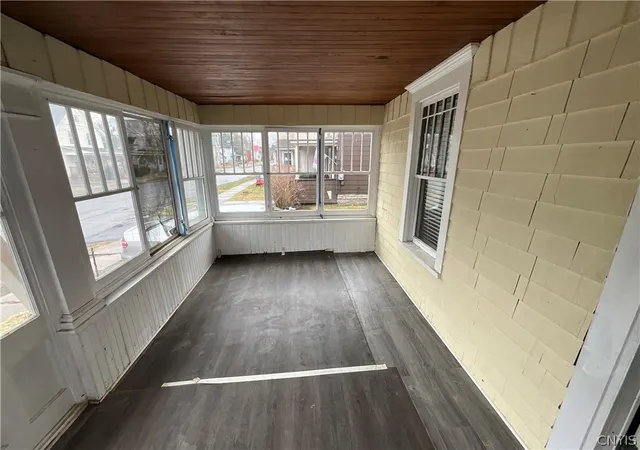 Photo 3 of Single family home for sale at 210 S Rutland St, Watertown, NY 13601 | MLS# S1669118 | Listing updated on 2026-03-26