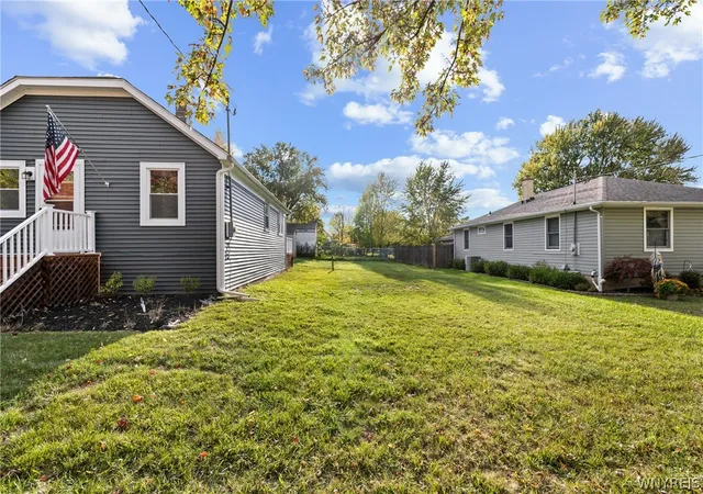 Photo 3 of Sale Pending at 168 Wheeler St, Tonawanda, NY 14150 | MLS# B1669378 | Listing updated on 2026-04-04