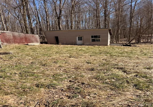 5th image of 1036 Peru Rd, Elbridge, NY 13080 | MLS# S1669310