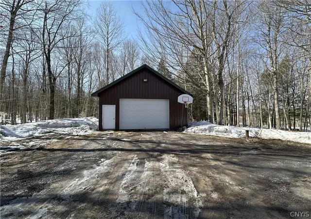 Homes for sale in Leyden, NY | 6962 Farr Rd, Leyden, NY 13309 | MLS# S1668913